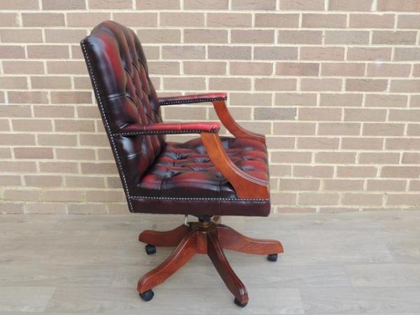 Image 6 of Winchester Gainsborough Chair (UK Delivery)