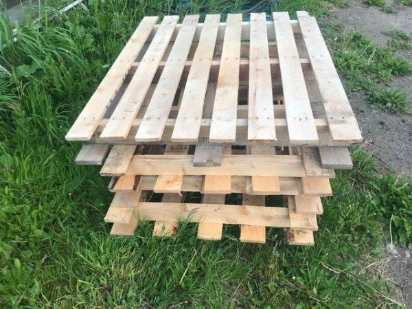 Image 2 of Pallets suitable for many uses various sizes