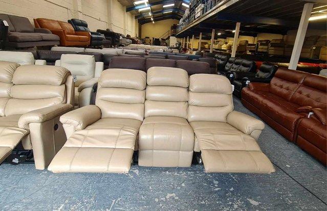 Image 15 of La-z-boy Tulsa cream leather electric 3+2 seater sofas