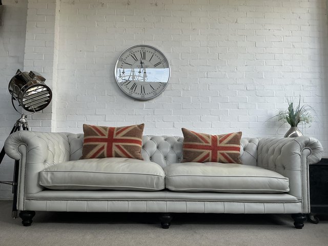 DISTINCTIVE CHESTERFIELDS 4 seater grey leather sofa. VGC. — Furniture & Homeware in Colchester