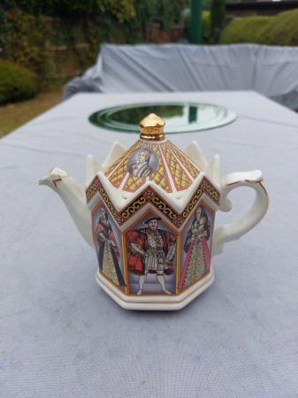 Image 2 of Tea Pot Henry VIII collectors teapot in mint condition.