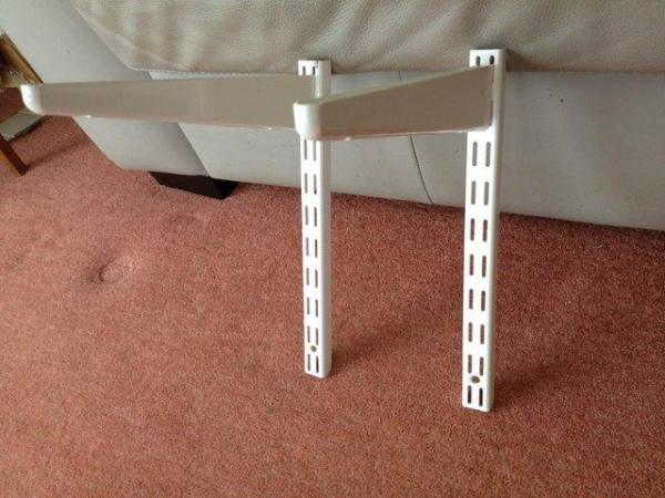Image 1 of White Twin Slot Shelving 270 x 316mm 2 supports, 2 uprights