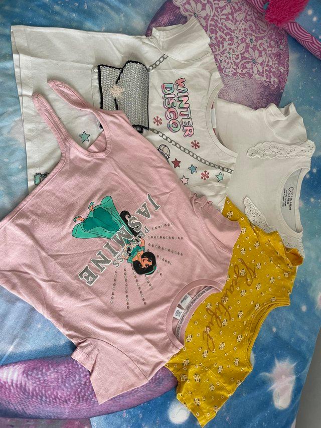 Preview of the first image of T/shirts girl size 6-7 years old.