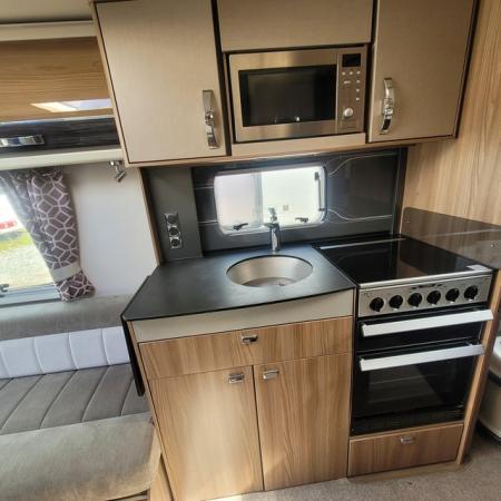 Image 5 of 4 BERTH CARAVAN IN IMMACULATE CONDITION