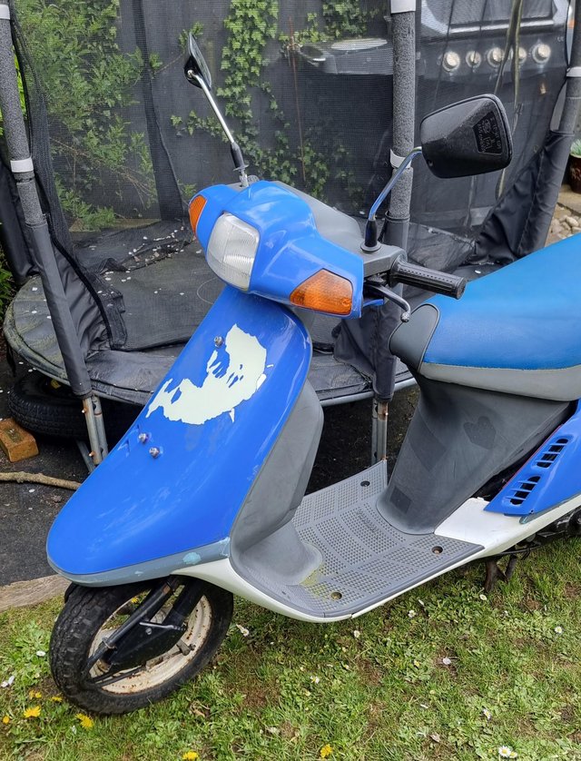 Preview of the first image of 1992 Honda Vision MET-in 50cc Moped Scooter.