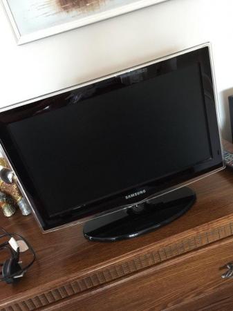 Image 1 of Samsung  19 INCH LCD TV MODEL NUMBER LEI9D450GIWXXU