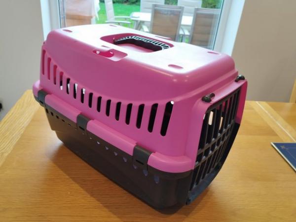 Image 4 of Pink and grey small pet carrier
