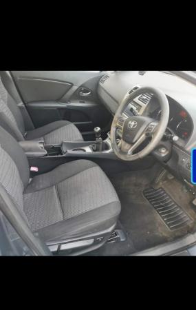 Image 6 of Blue Toyota Avensis 1.8 2011