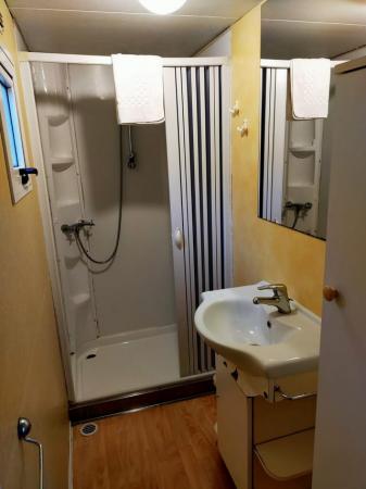 Image 7 of Shelbox Classic 15 Toscana Italy 2 bed mobile home