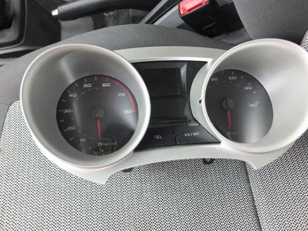 Image 4 of Seat Ibiza 5 door 1.4 petrol hatchback, for Spares or Repair