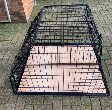 Image 3 of MMG DOUBLE DOG CRATE FOR CAR