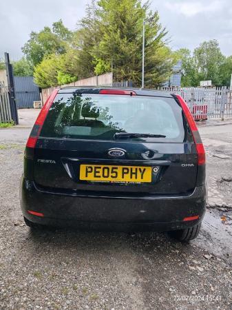 Image 3 of Ford fiesta 1.4 ghia petrol