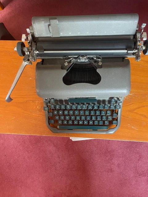 Preview of the first image of REMINGTON 60'S TYPEWRITER.