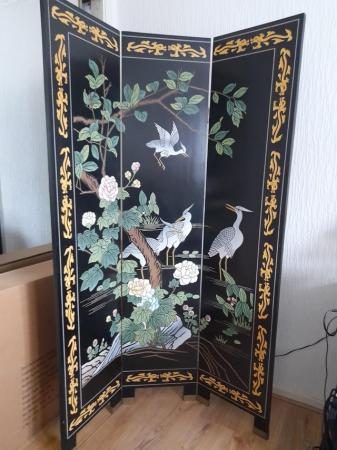 Image 1 of Beautiful Oriental Laquered Screen