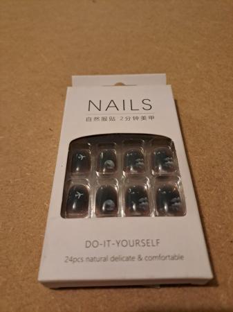 Image 3 of 3 x pack do-it-yourself nails