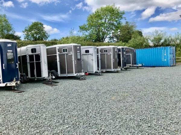 Image 8 of Ifor Williams HB511 /HB506 / HB403 Horse trailers