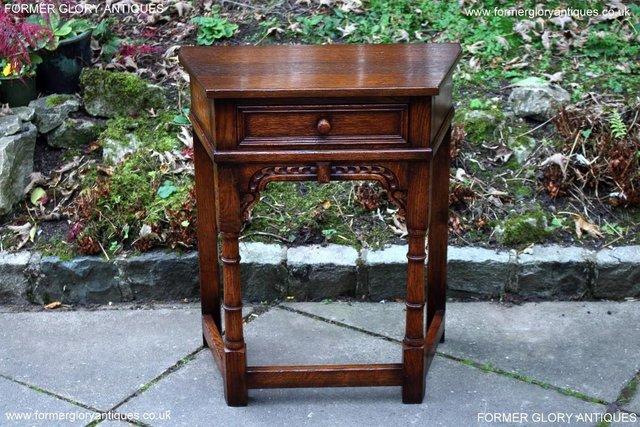 Image 28 of A TITCHMARSH AND GOODWIN OAK CANTED HALL TABLE LAMP STAND