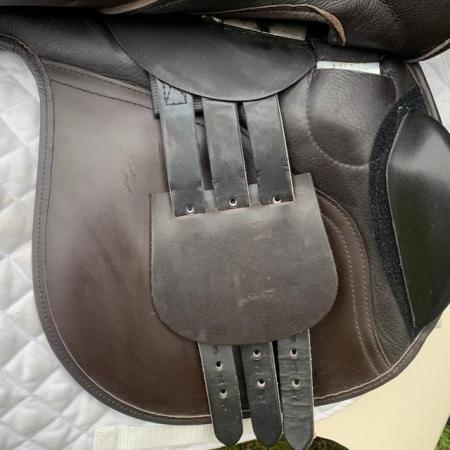 Image 18 of Saddle Company 16.5” Jump saddle