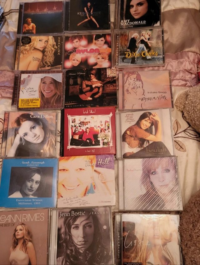 Preview of the first image of 18 CD Music Albums Mixed Lot Used.