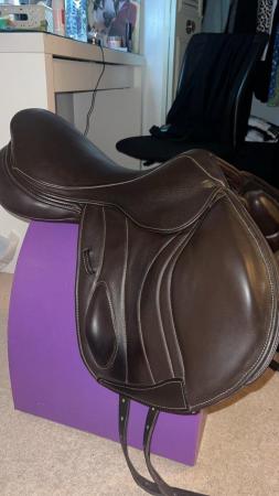 Image 2 of 17 inch Andrew hoy XC fair fax saddle