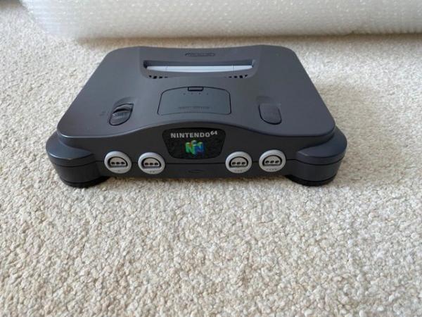 Image 1 of Nintendo 64 N64 console bundle