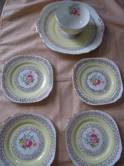 Preview of the first image of Cake Plate Set + Bowl Cavour Ware Etruria Bone China Vintage.