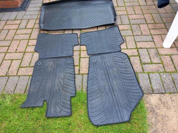 Image 1 of Volkswagen Polo Mk.5 2009-2017 Mats and Boot Mat