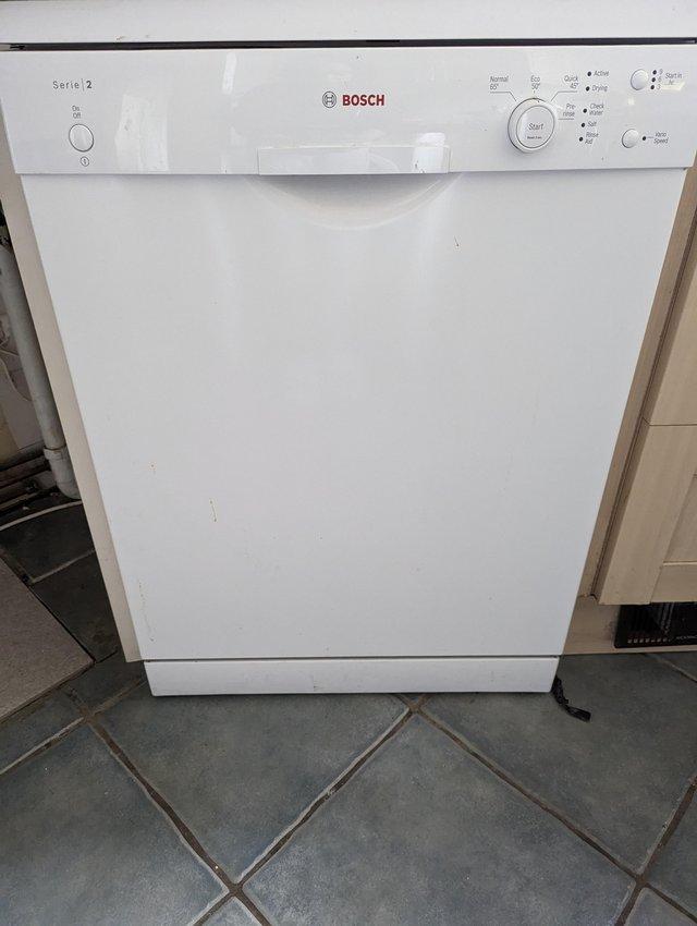 Preview of the first image of Bosch serie 2 dishwasher for sale..