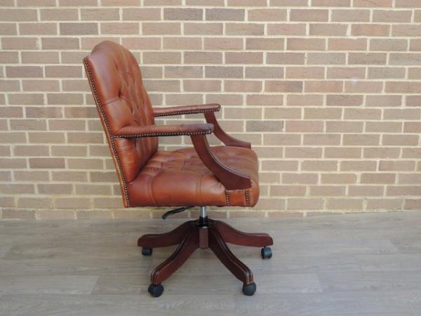 Image 4 of Chesterfield Tan Gainsborough Chair (UK Delivery)
