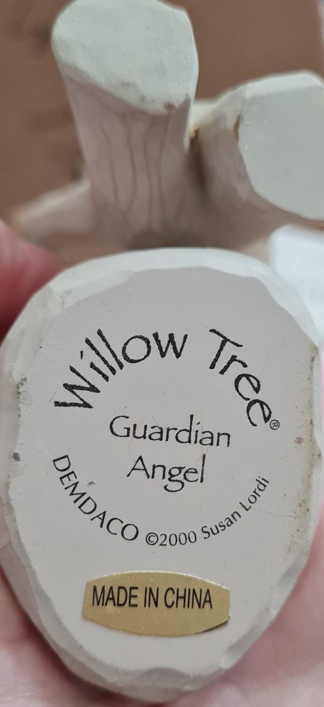 Preview of the first image of Willow Tree “Guardian Angel” sculpted hand painted figurine.