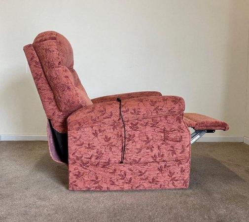 Image 16 of COSI LUXURY ELECTRIC RISER RECLINER CHAIR - CAN DELIVER