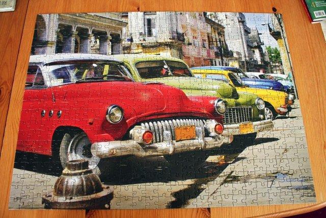 Image 2 of Streets of Havana 500pc jigsaw puzzle.Can be posted.