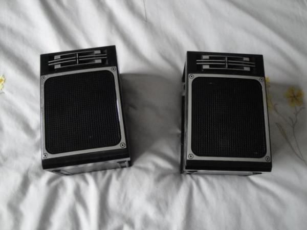 Image 1 of Sharp speakers from "Ghetto Blaster".