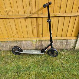 Scooter evo+ suitable 5 + - £25