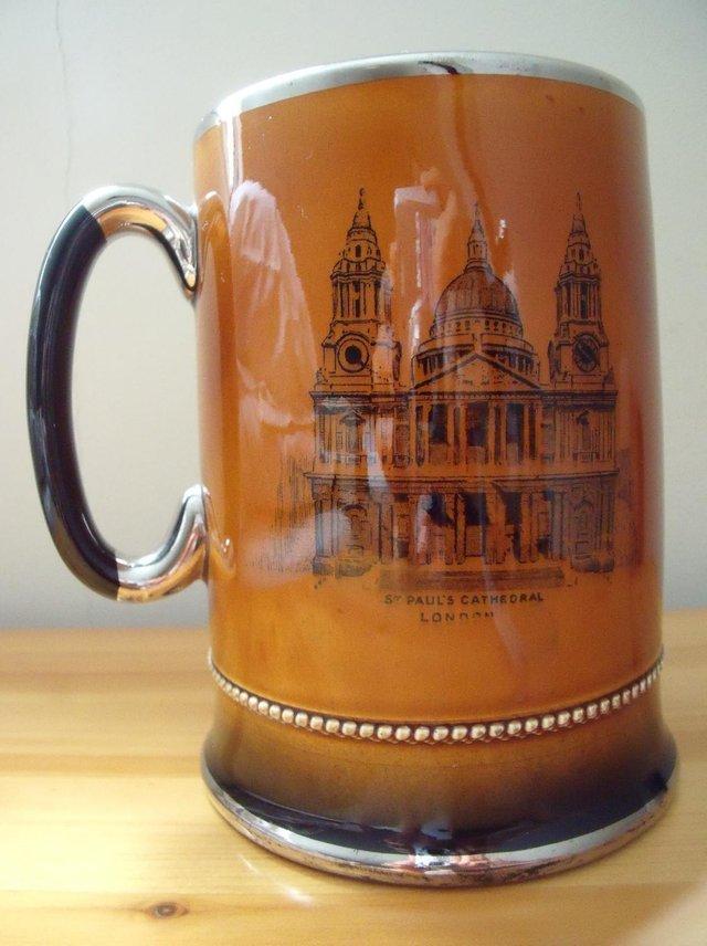 Preview of the first image of Royal Bradwell brown Tower of London/St Paul’s Cathedral Mug.