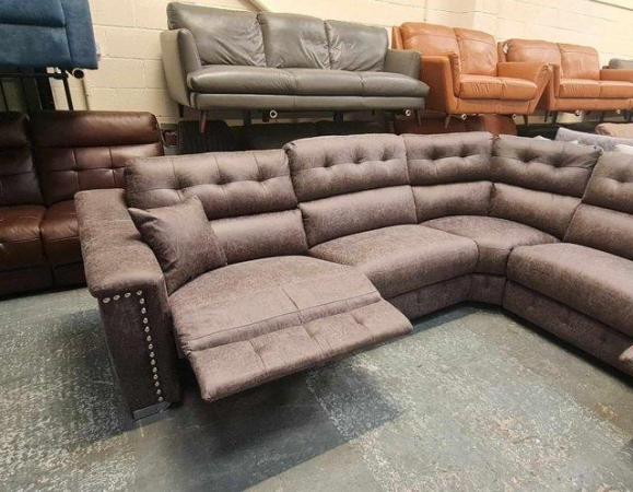 Image 4 of La-z-boy Hollywood brown fabric manual recliner corner sofa