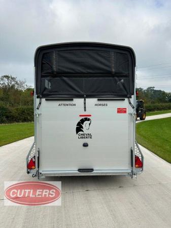 Image 6 of Cheval Liberte Touring Country XL Horse Trailer Tack Room BR