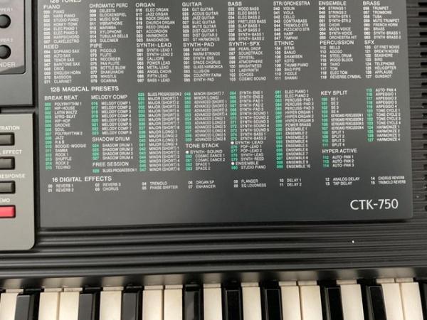 Image 2 of Casio CTK 750 midi keyboard