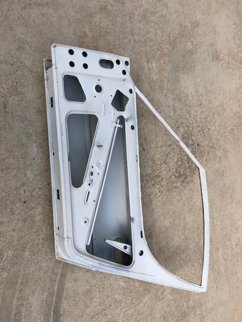 Preview of the first image of Rh door for Alfa Romeo Montreal.