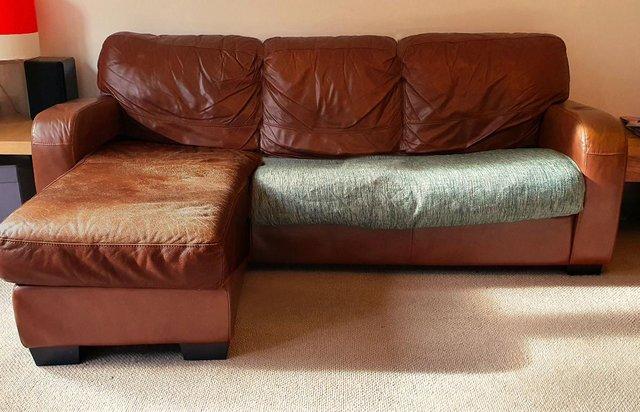 Image 3 of FREE, LEATHER 3 0R 4 SEATER SOFA