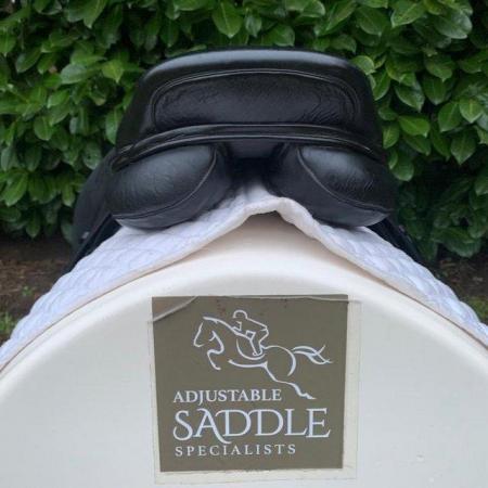 Image 14 of Kent And Masters 17 inch Cob saddle