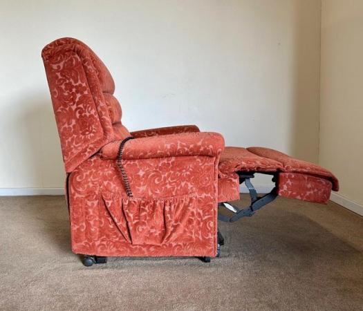 Image 22 of SHERBORNE ELECTRIC RISER RECLINER MOBILITY CHAIR CAN DELIVER