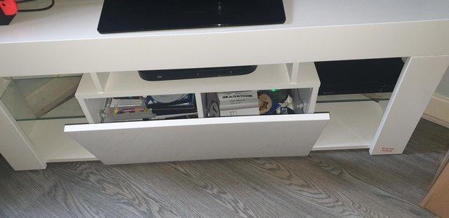 Image 3 of White high quality gloss TV stand with draw and shelves