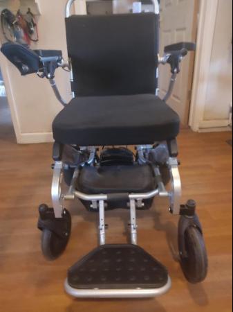 Image 2 of Freedom A06 electric wheel chair Under 12 Months old