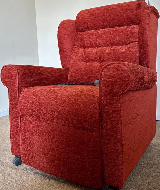 Preview of the first image of LUXURY ELECTRIC RISER RECLINER RED CHAIR MASSAGE CAN DELIVER.