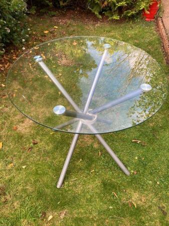 Image 2 of Portable solid glass table and 4 chairs