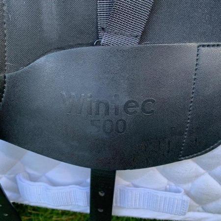 Image 6 of Wintec 16.5 inch dressage saddle