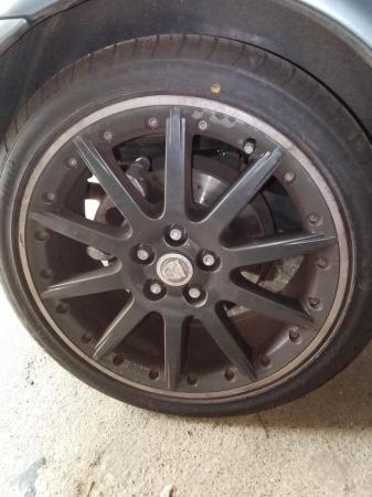 Image 2 of Set of 4 18" BBS alloy wheels with perfect tyres