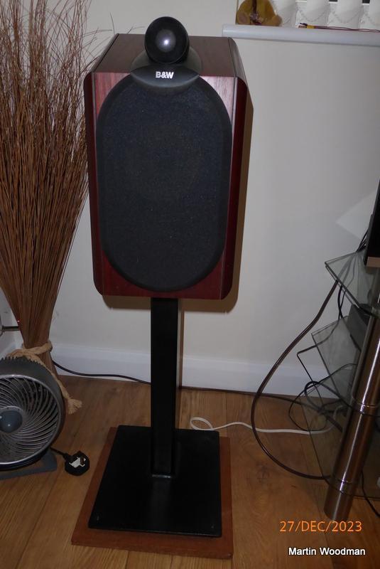 Preview of the first image of HiFi Standmount Speakers & Stands - B&W CDM 1NT.