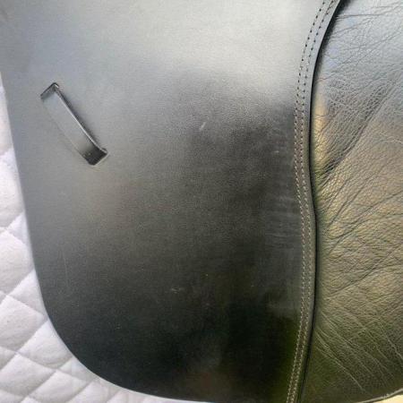 Image 11 of Kent and Masters 17 inch cob dressage saddle
